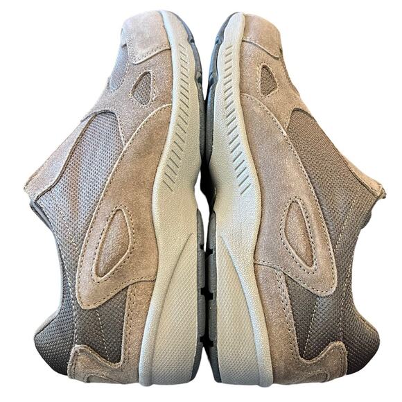 Easy Spirit Rheal Comfort Walking Sneaker Taupe NEW Size 9.5 Wide - Picture 8 of 10